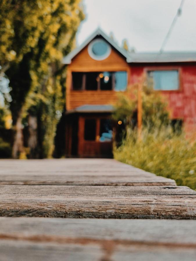 Hosteria Cauquenes De Nimez Hotel El Calafate Exterior photo